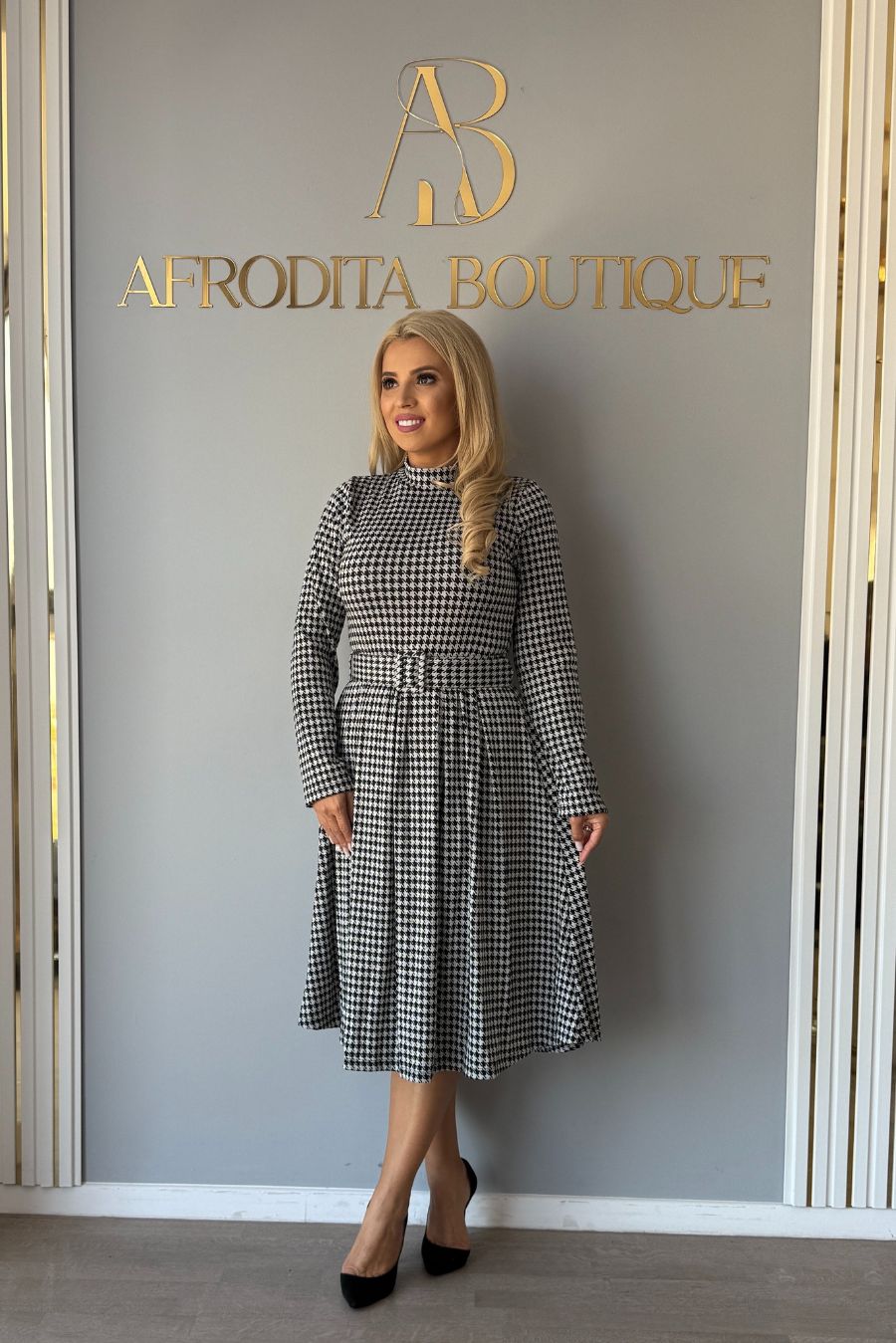 Rochie Carou negru tuty