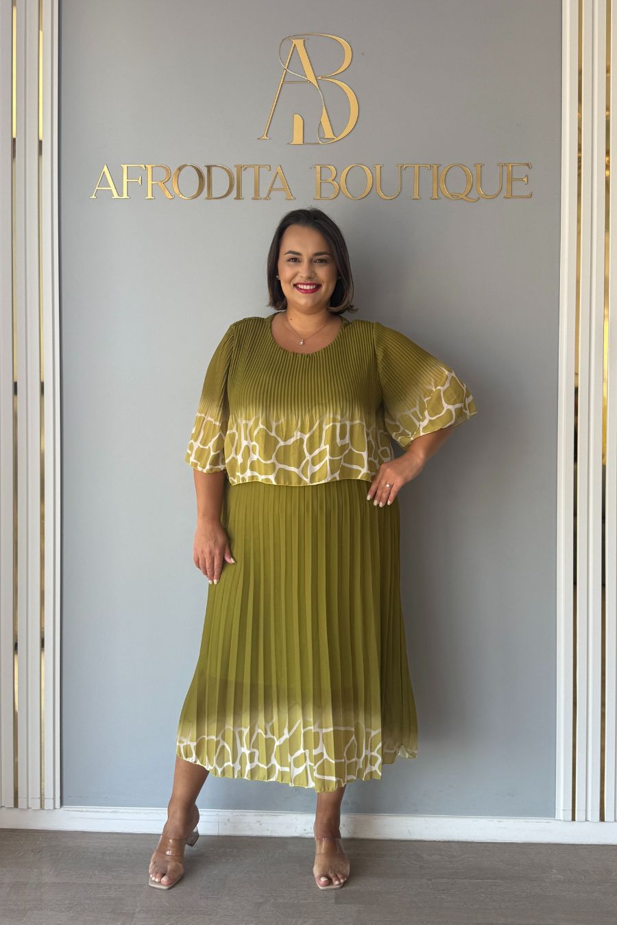 Rochie Ervin abstract