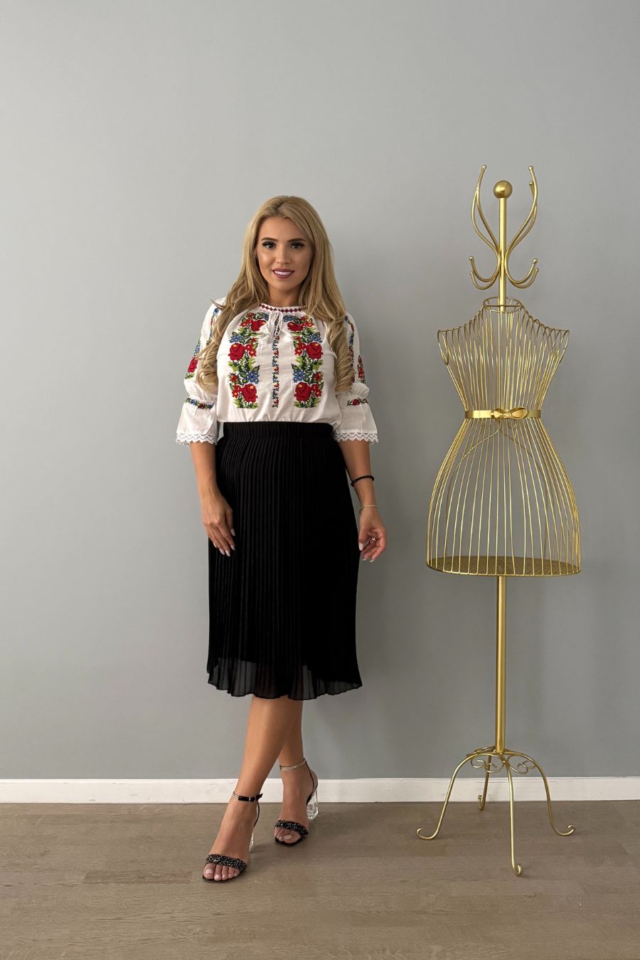 Bluza ie Madalina