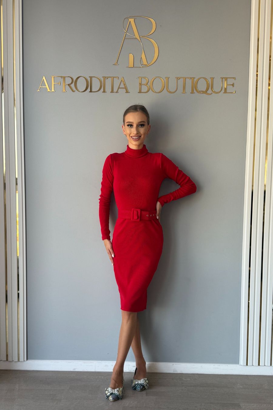 Rochie Sorina rosie tuty