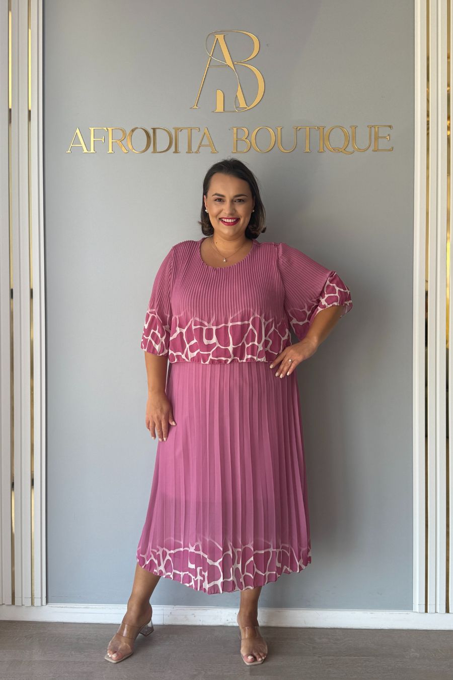 Rochie Ervin abstract