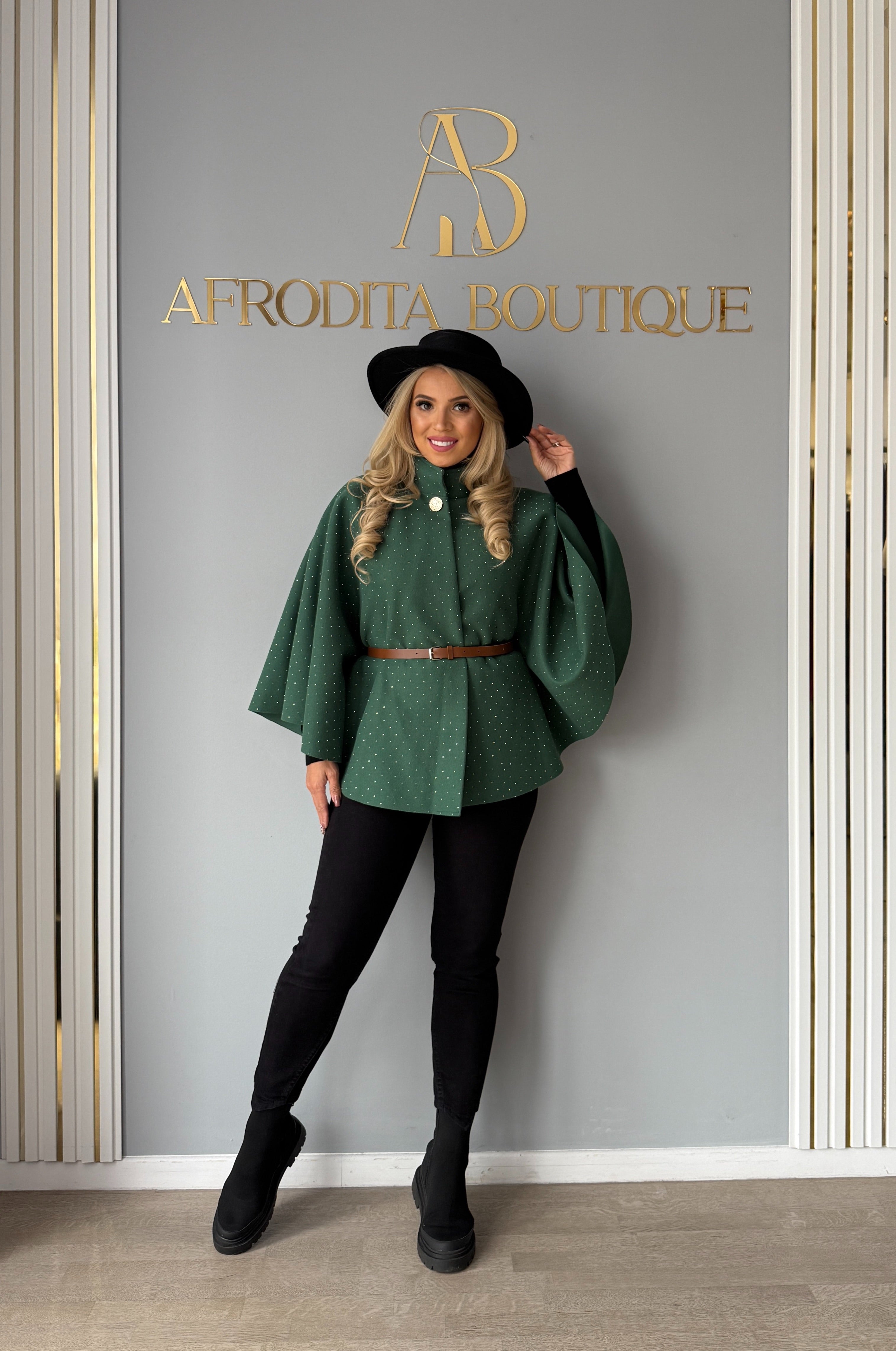 Poncho Madalina